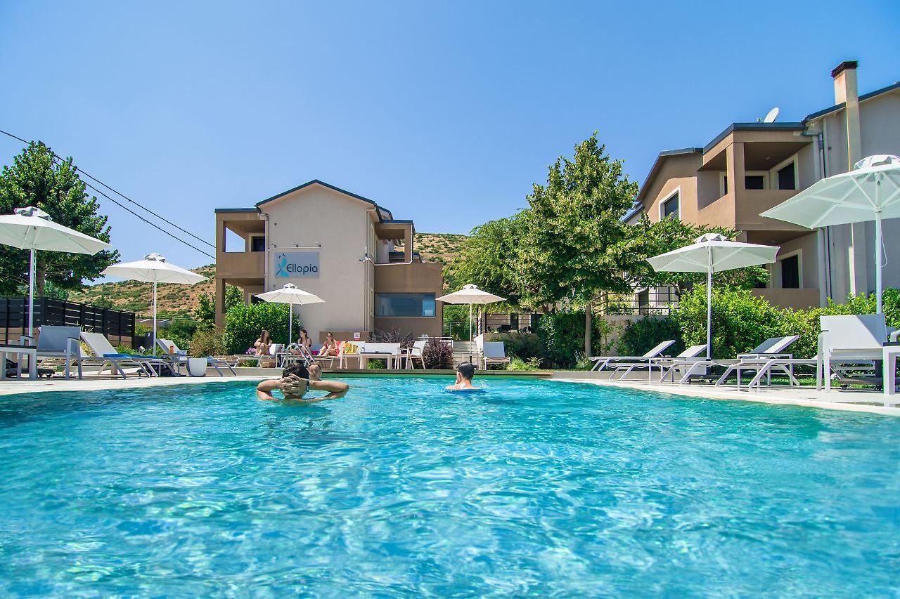 Ellopia Point Hotel Joánina Kültér fotó